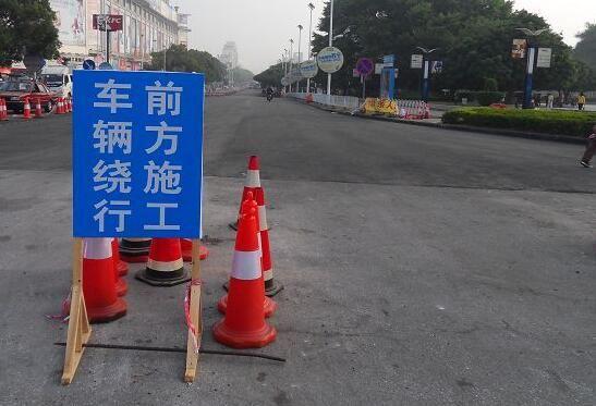 重磅！鄭州將取締馬路停車場(chǎng) 人行道禁設(shè)停泊位